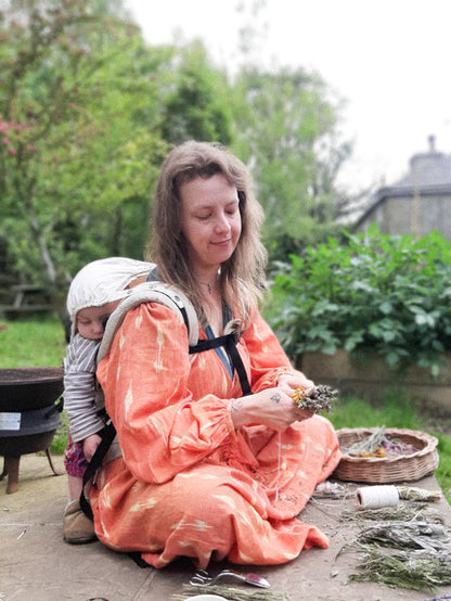 Herbal Tea Blend - Kalm Mamma Tea | nervous system support blend for the mother