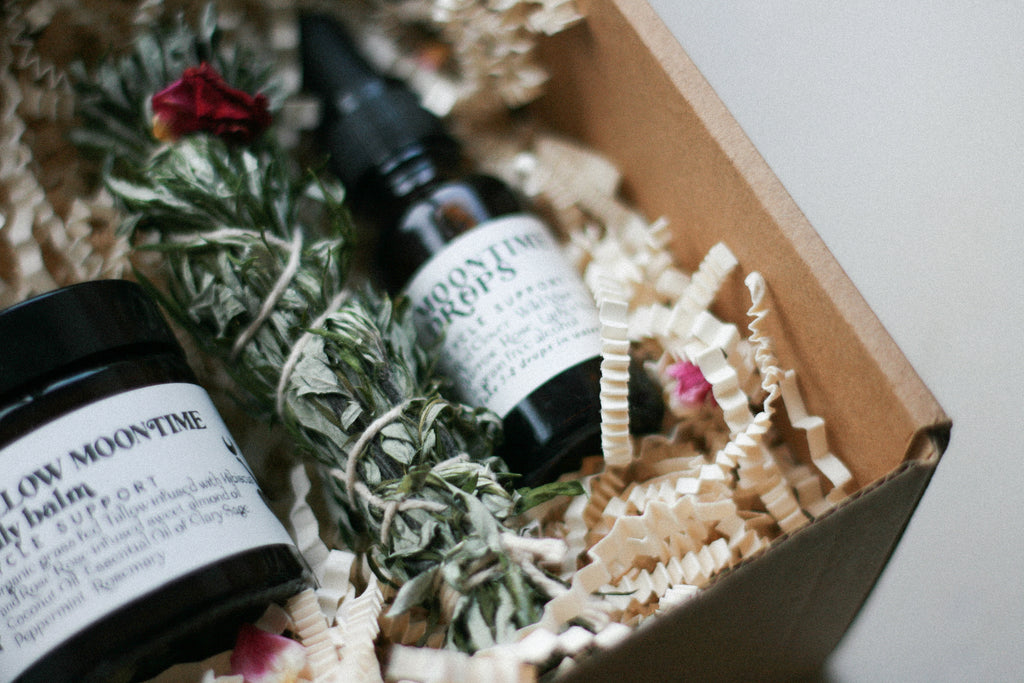 Under the Moon Giftbox | Menstrual Cycle Support for moontime