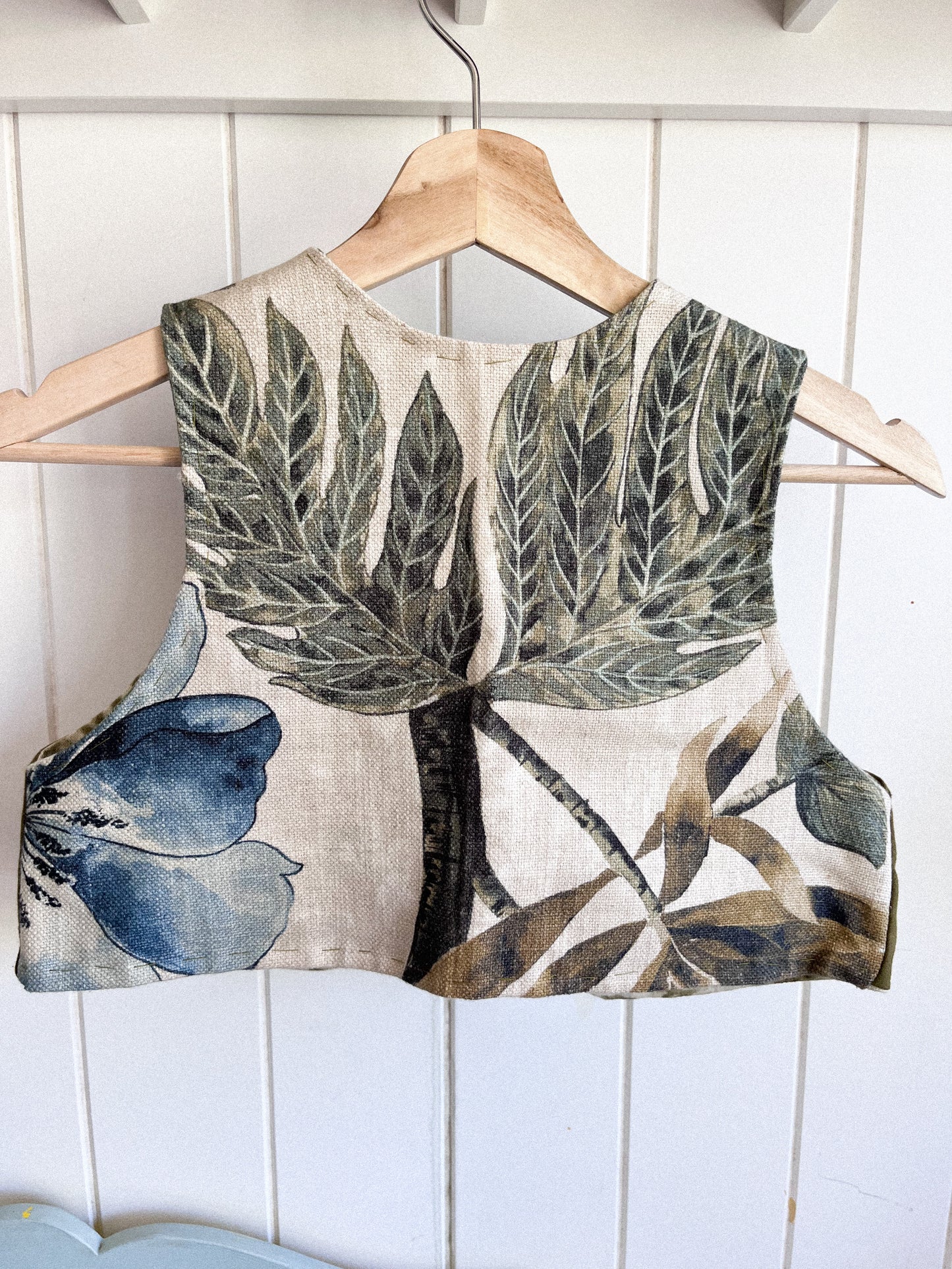 Reversible waistcoat - garden dream